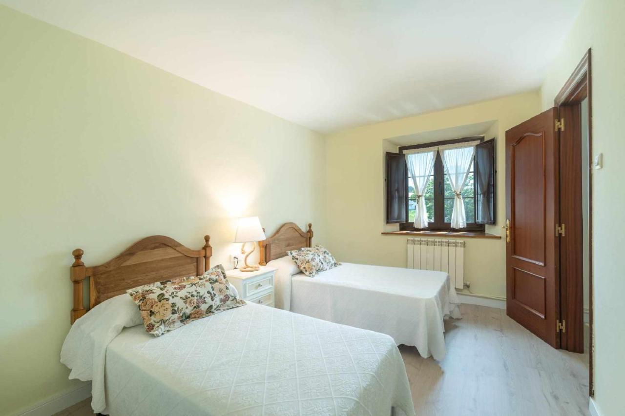 Villa Casa La Venta De Pedro Ribadesella Esterno foto